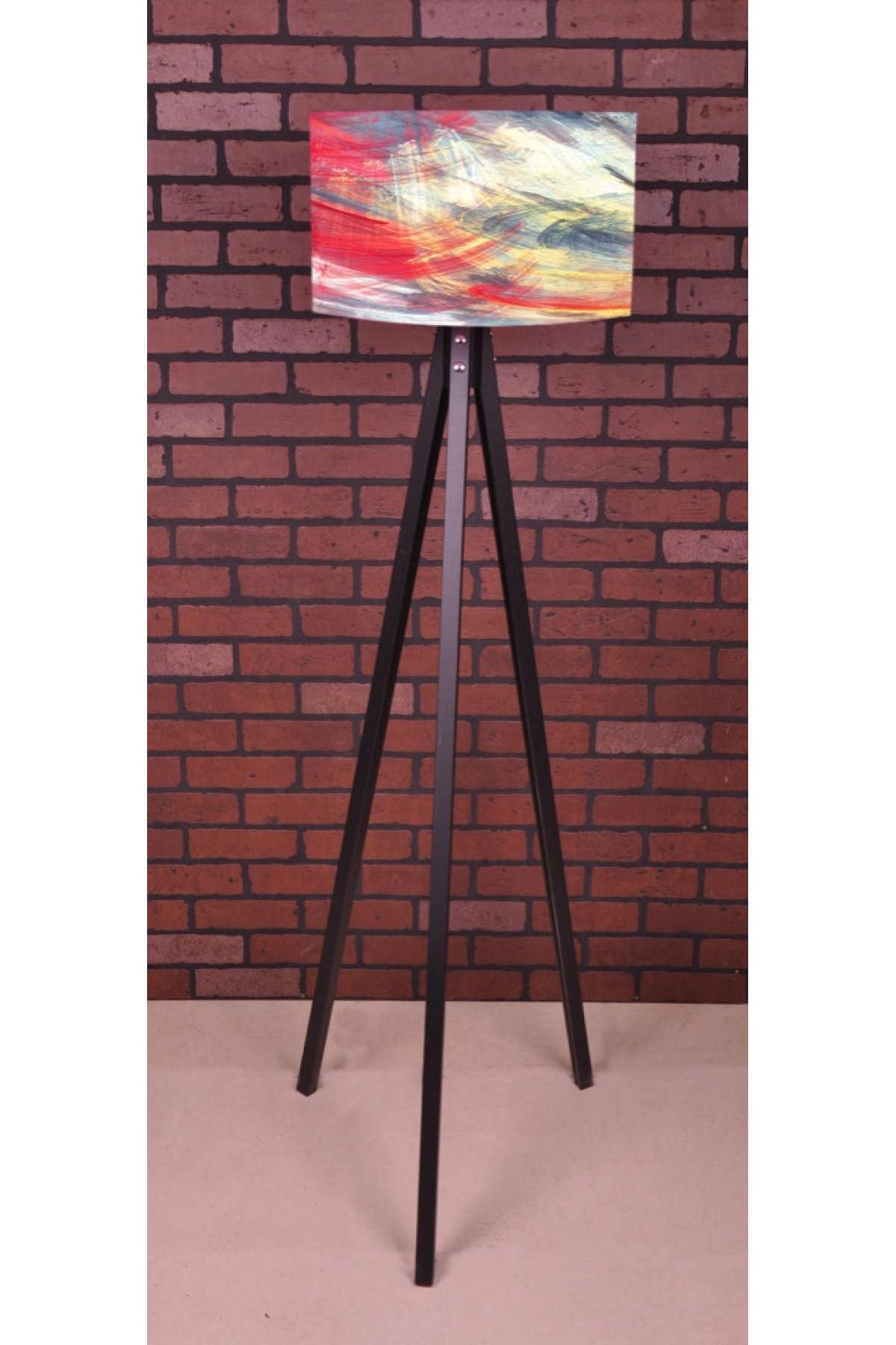 Evsimo 3 Ayaklı Tripod Line Lambader Evsimo 3 Ayaklı Tripod Line Lambader
