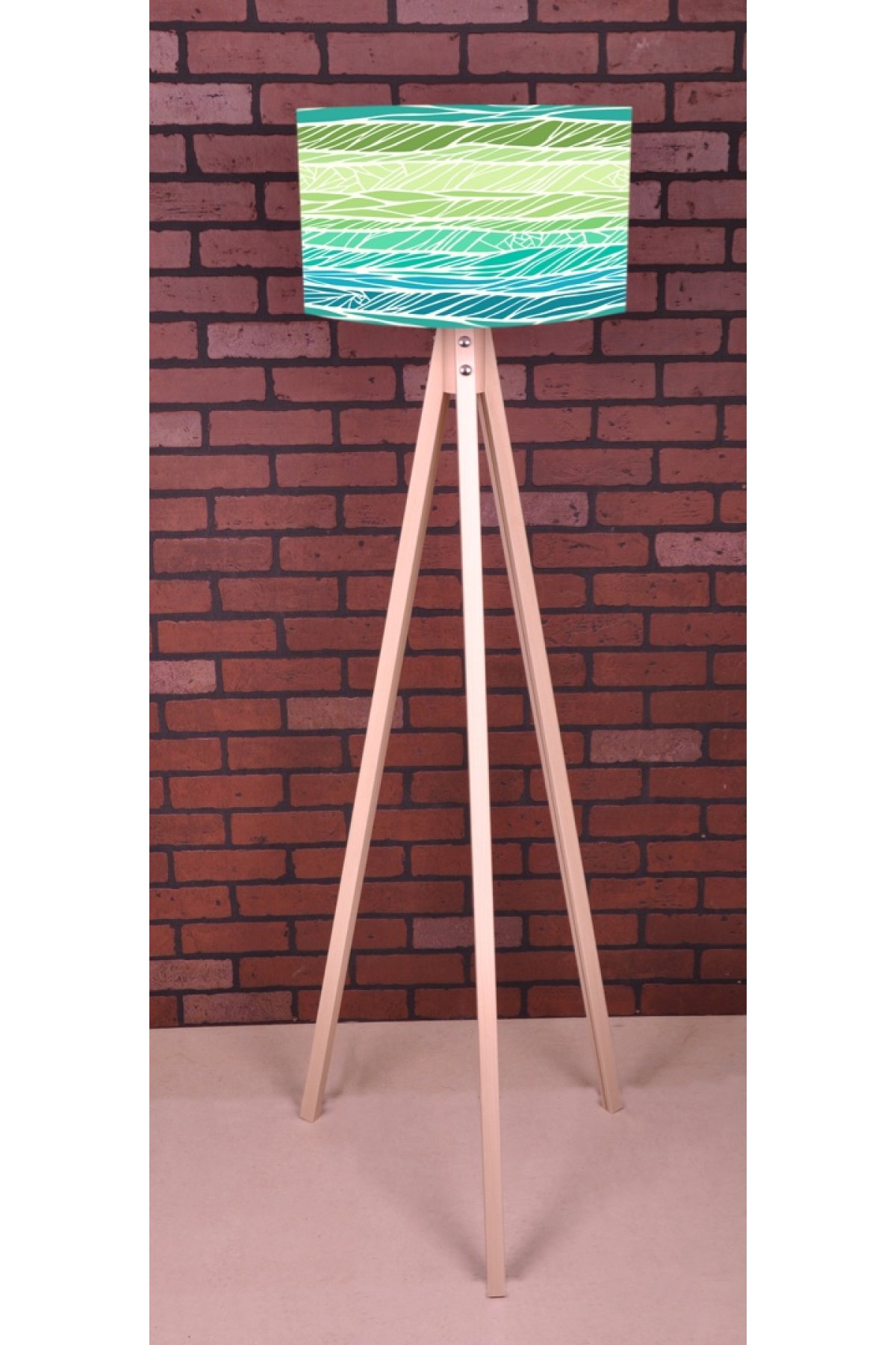 Evsimo 3 Ayaklı Tripod Yeşil Çizgi Lambader Evsimo 3 Ayaklı Tripod Yeşil Çizgi Lambader